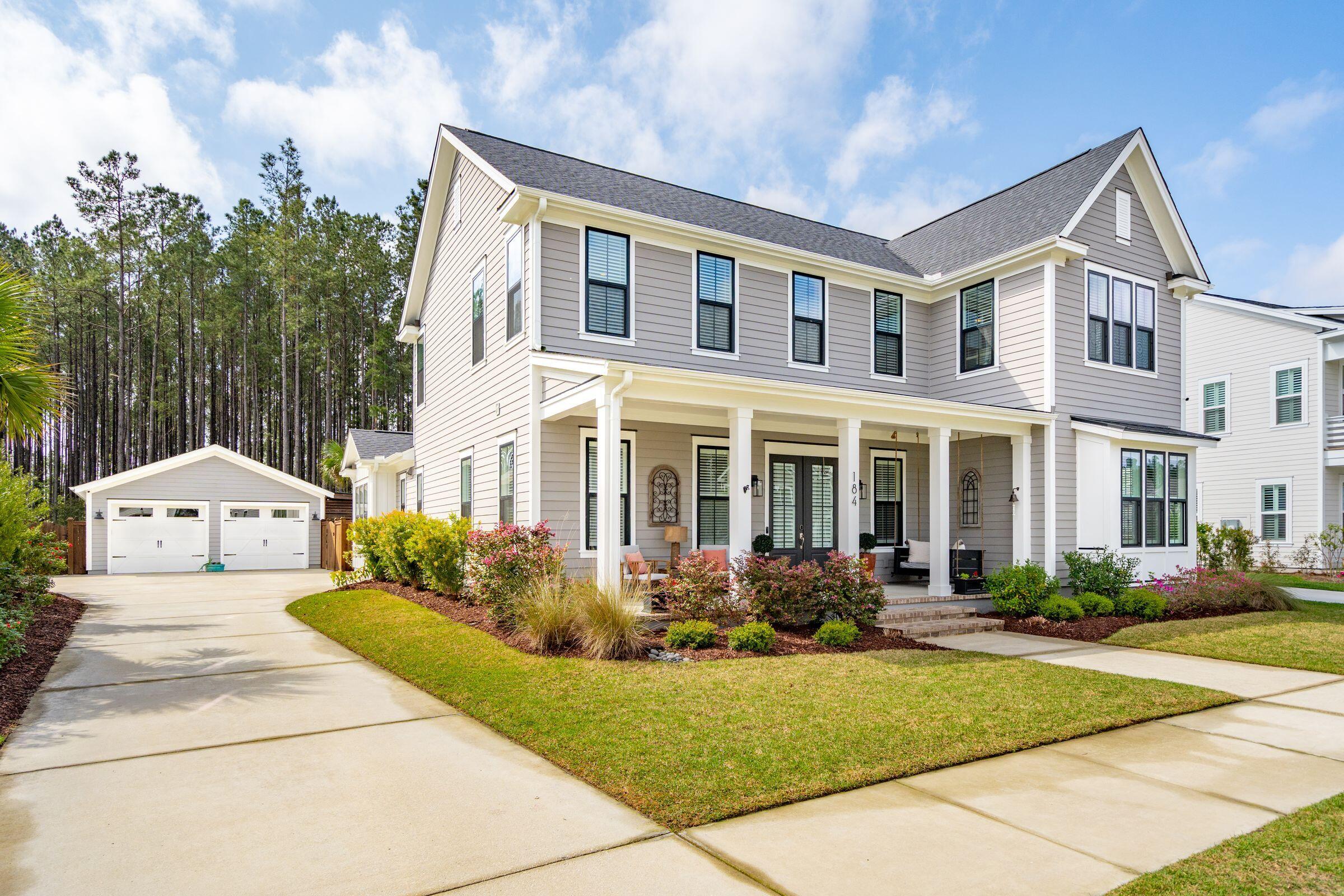 184 Clearblue Loop Summerville, SC 29486 - Photo 65 of 83 Long Driveway