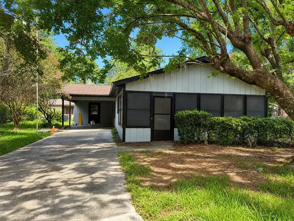 $225,000 | 8498 Northwest 42nd Circle, Gainesville, FL 32653