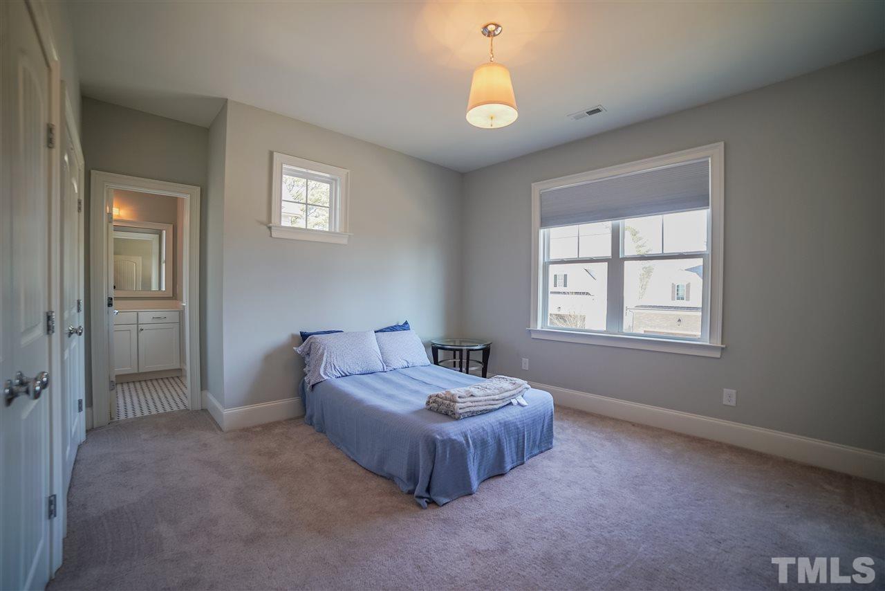 6423 Rosny Road Raleigh, NC 27613 - Photo 23 of 29