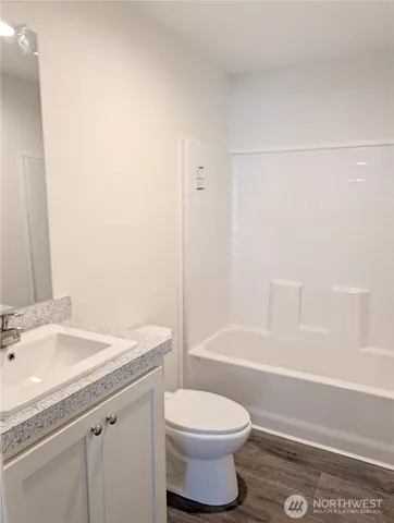 $300,000 | 4000 Flynn Street, Unit 33, Bellingham, WA 98229