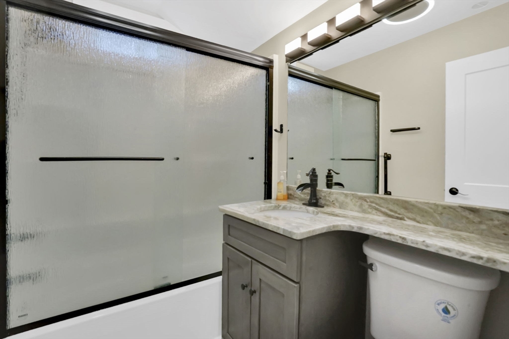 288 Buck Pond Road Westfield, MA 01085 - Photo 12 of 38