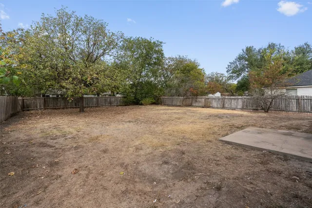 $1,900 | 716 Camp Fire Trail, Pflugerville, TX 78660