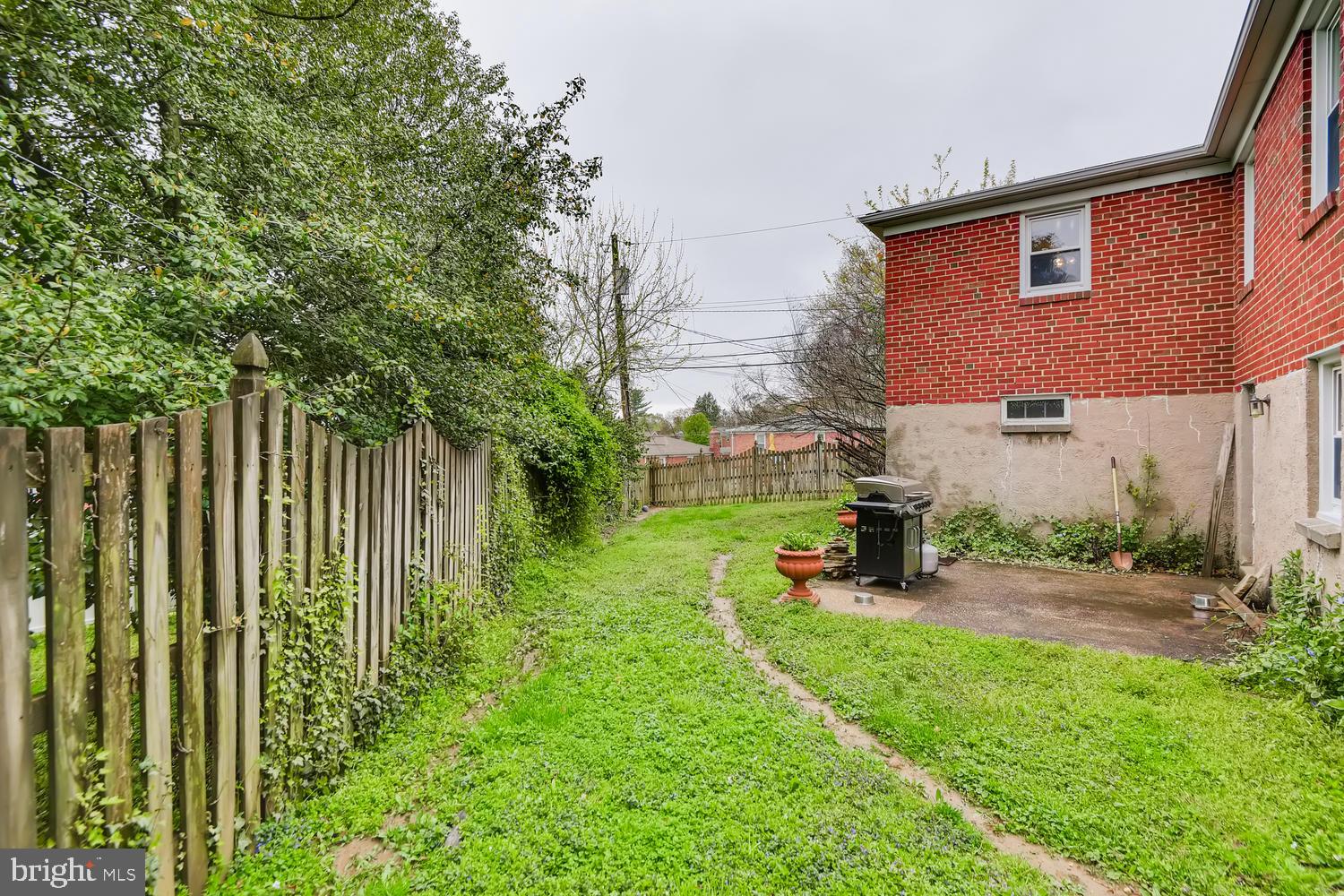 1931 Beverly Road Baltimore, MD 21228 - Photo 21 of 25 Fully Fenced in Backyard