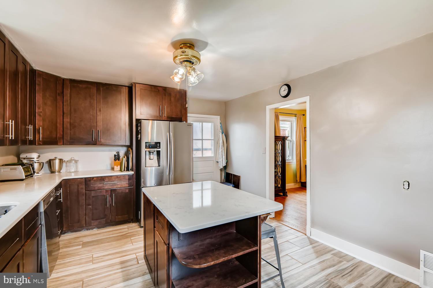 1931 Beverly Road Baltimore, MD 21228 - Photo 5 of 25 Stainless Steel Appliances