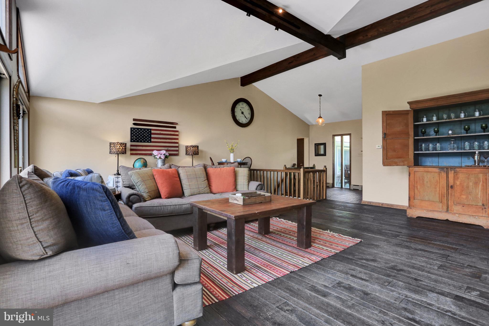 2107 Michael Road Myersville, MD 21773 - Photo 11 of 30 Living Room
