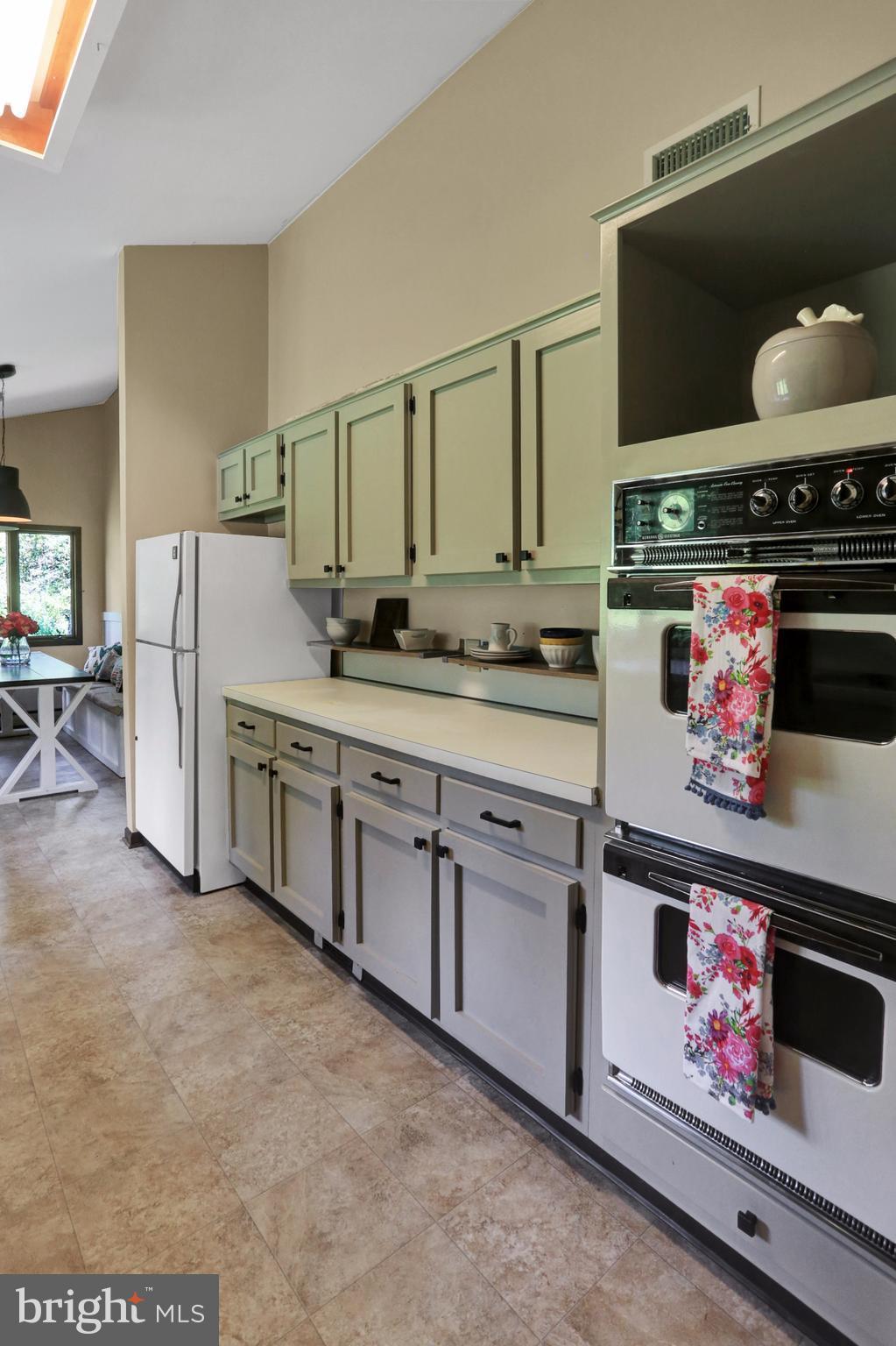 2107 Michael Road Myersville, MD 21773 - Photo 15 of 30 Kitchen