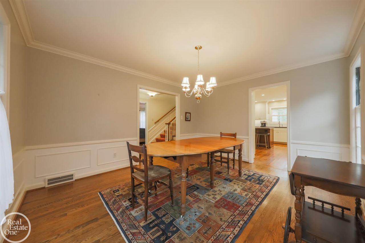 1208 Audubon Road Grosse Pointe, MI 48230 - Photo 11 of 38 50061752-10.JPG