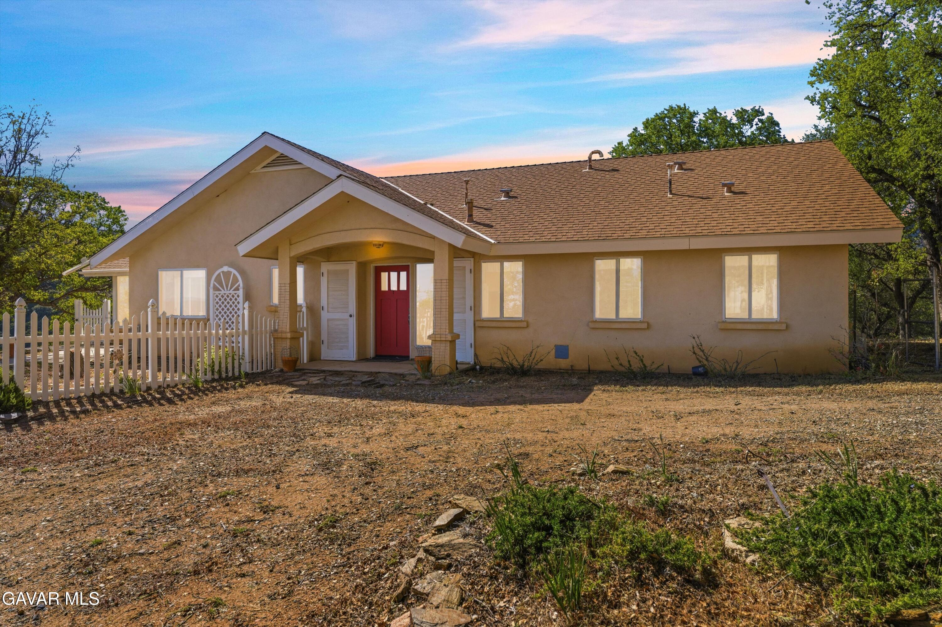18073 Water Canyon Road Tehachapi, CA 93561 - Photo 2 of 49 49-JYP03841-copy