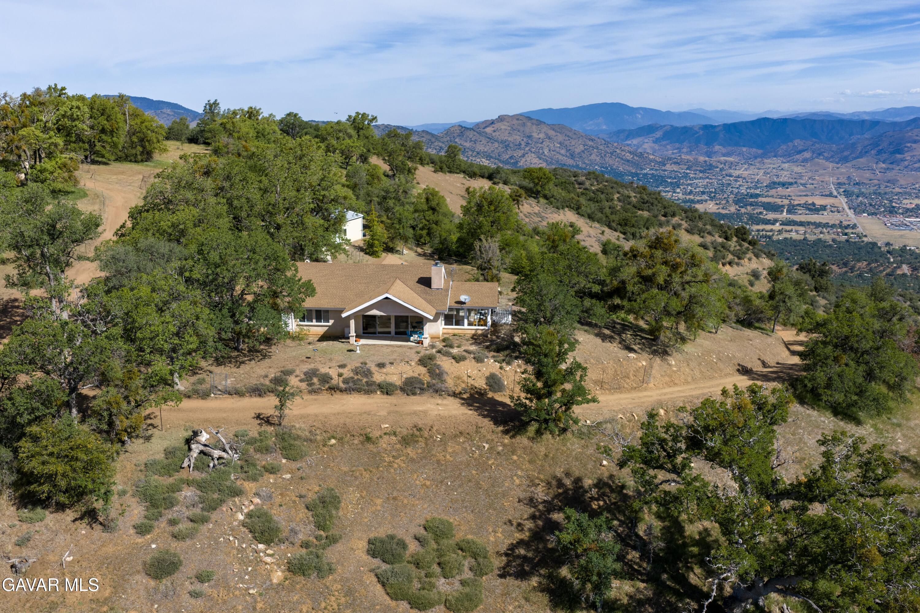 18073 Water Canyon Road Tehachapi, CA 93561 - Photo 32 of 49 41-DJI_20260502094839_0202_D-HDR
