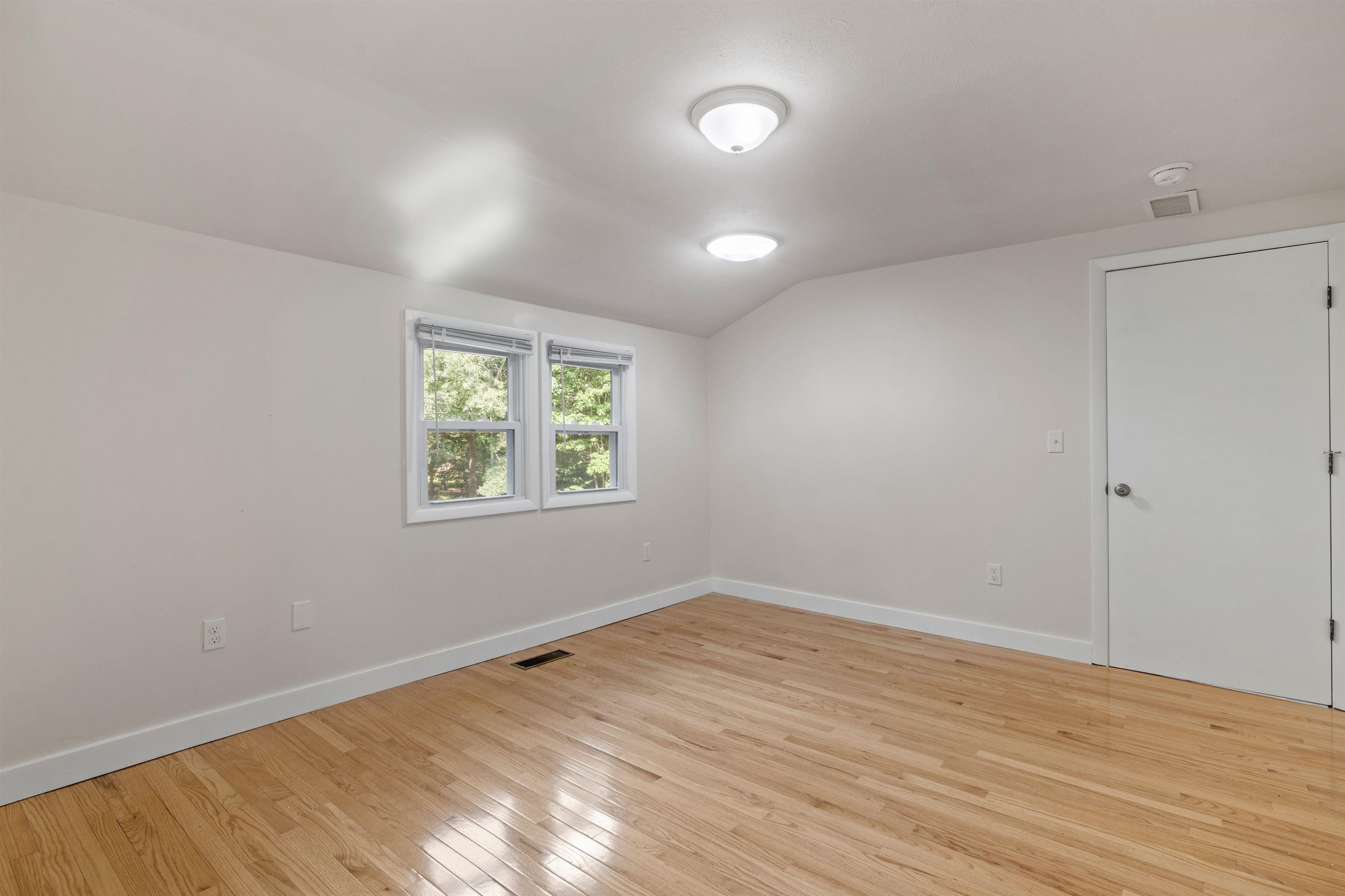 72 Shore Road Gilford, NH 03249 - Photo 16 of 39