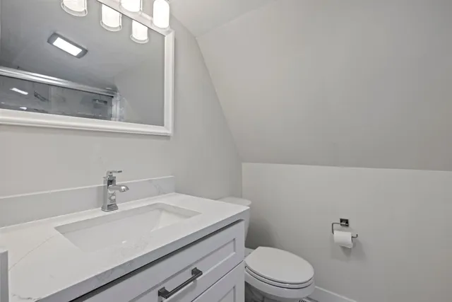 $3,800 | 72 Shore Road, Gilford, NH 03249