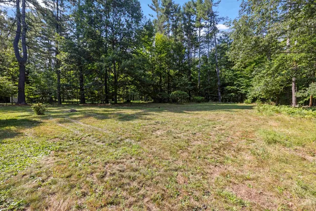 $3,800 | 72 Shore Road, Gilford, NH 03249