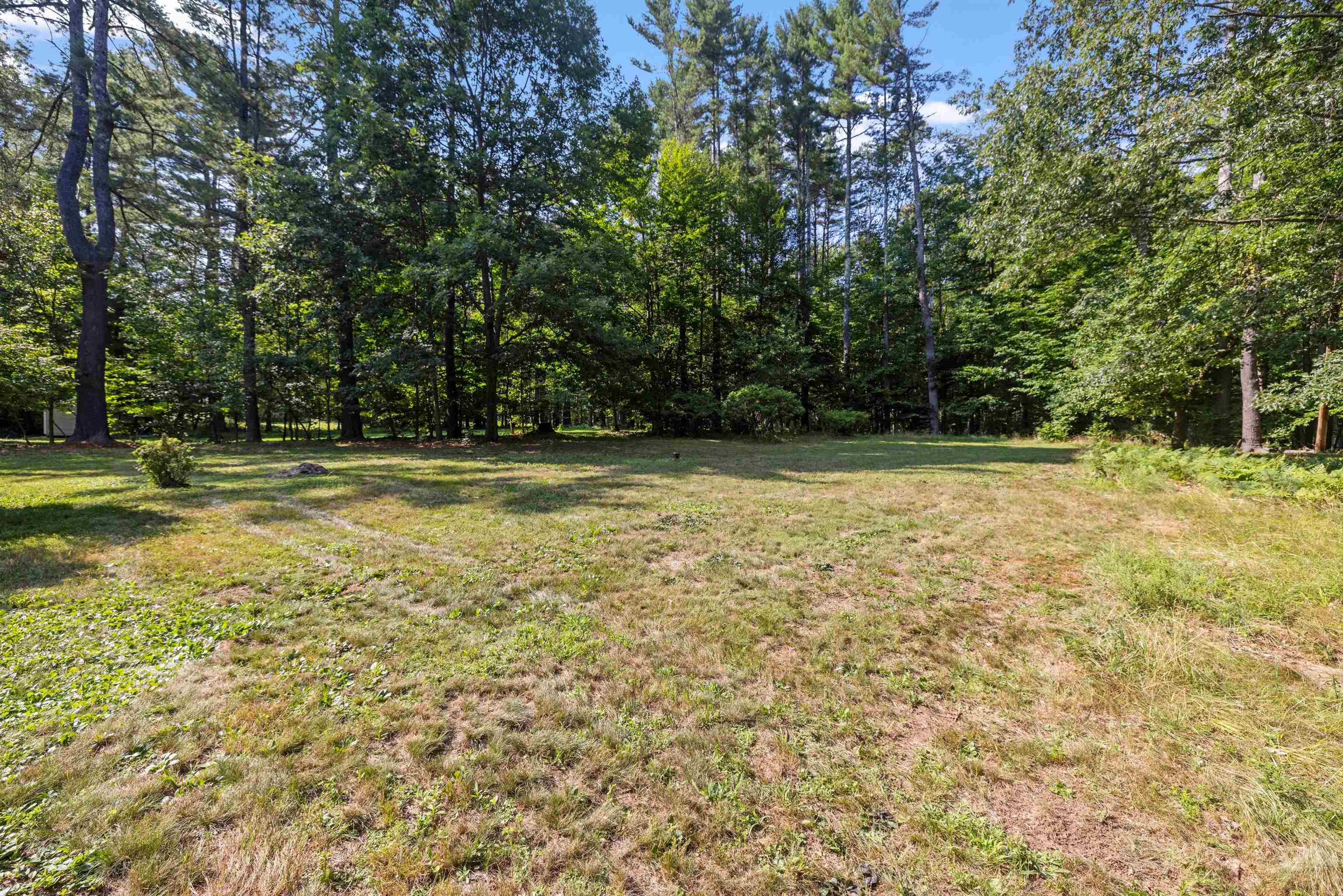 72 Shore Road Gilford, NH 03249 - Photo 28 of 39