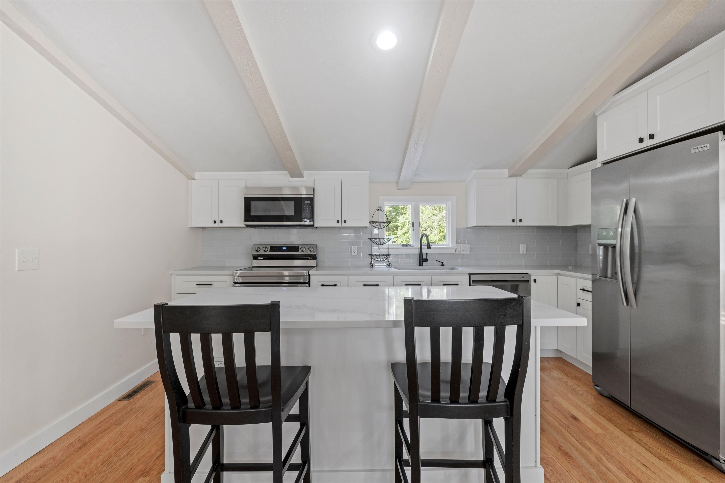 72 Shore Road Gilford, NH 03249 - Photo 5 of 39