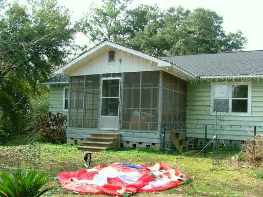 8817 Clubhouse Road Moss Point, MS 39562 - Photo 2 of 8 Additional Photo