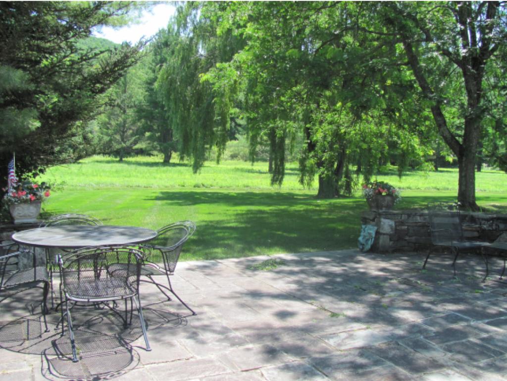 482 Lower Hollow Road, Unit 4 Dorset, VT 05251 - Photo 6 of 20 Gallery Image 6