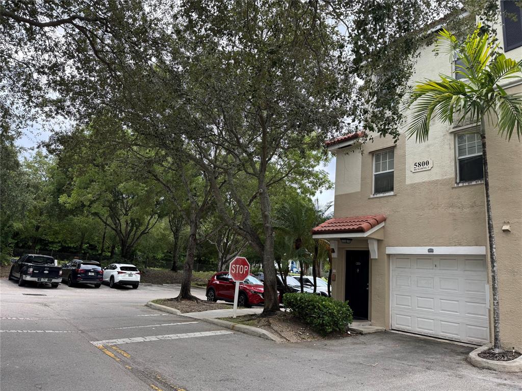 5800 West Sample Road, Unit 2011 Coral Springs, FL 33067 - Photo 3 of 25 a view of a car garage