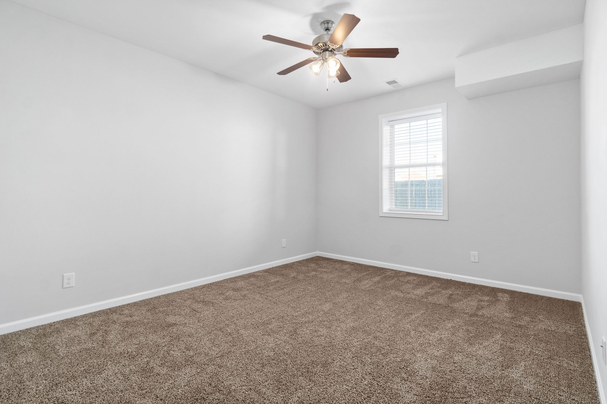 800 Rushing Drive Clarksville, TN 37042 - Photo 24 of 32 Gallery Image 24