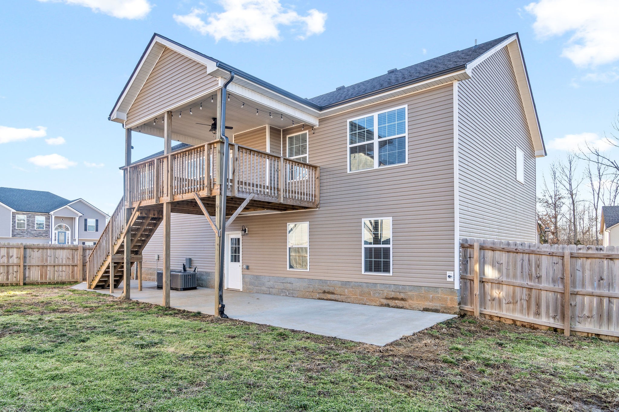 800 Rushing Drive Clarksville, TN 37042 - Photo 32 of 32 Gallery Image 32