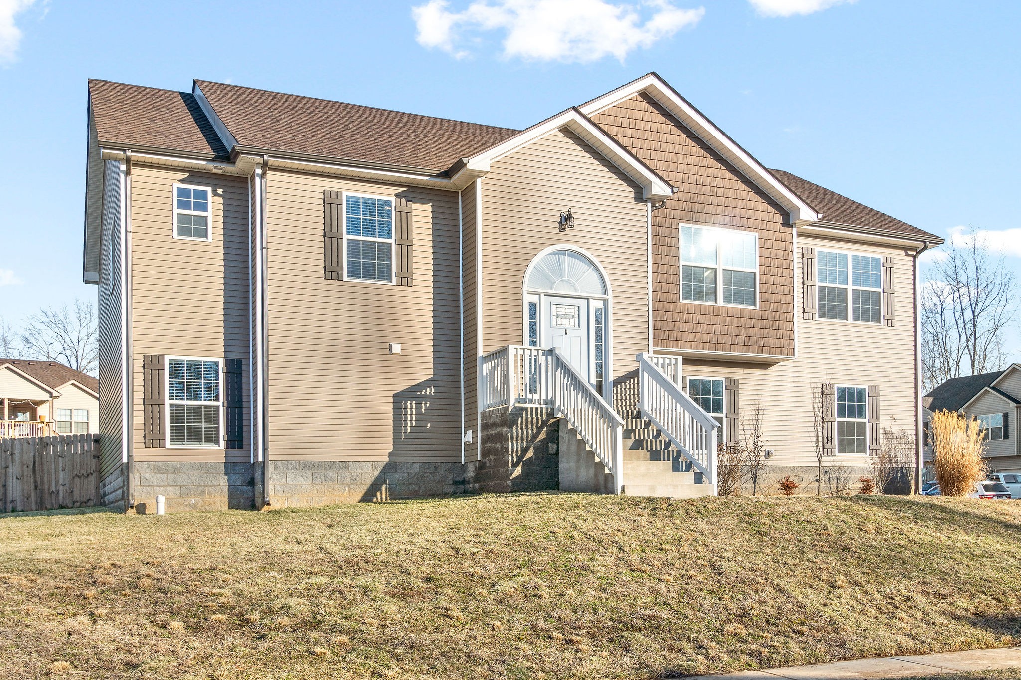 800 Rushing Drive Clarksville, TN 37042 - Photo 4 of 32 Gallery Image 4