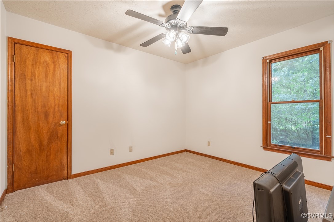 13100 Spring Trace Place Midlothian, VA 23112 - Photo 16 of 35