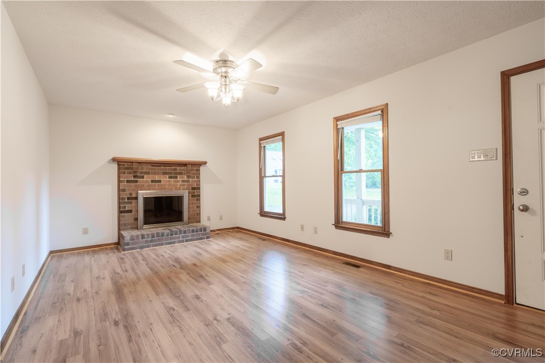 13100 Spring Trace Place Midlothian, VA 23112 - Photo 5 of 35