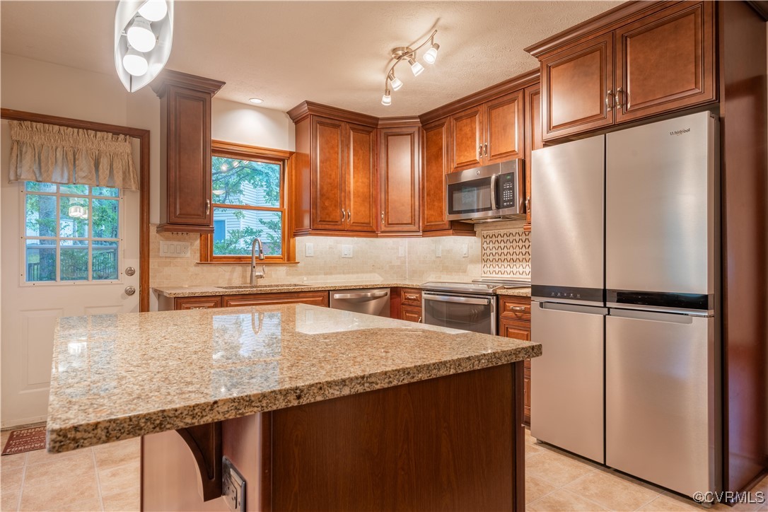 13100 Spring Trace Place Midlothian, VA 23112 - Photo 8 of 35