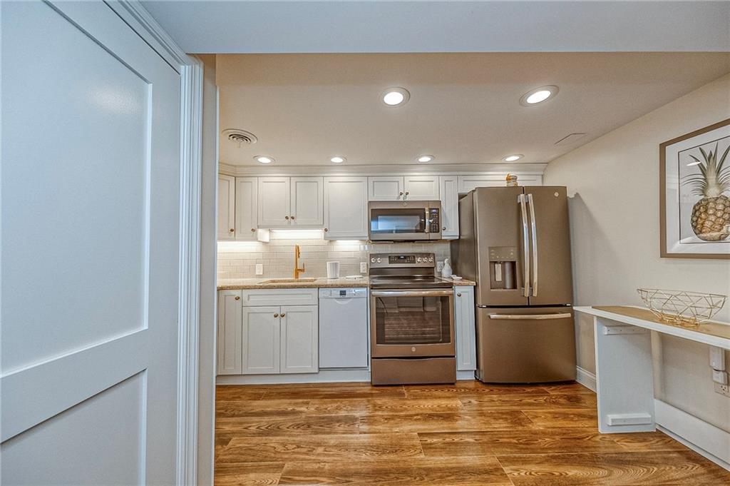 310 Wildberry Road Pittsburgh, PA 15238 - Photo 9 of 45