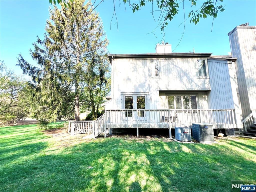 610 Glasmere Road Mahwah, NJ 07430 - Photo 27 of 46