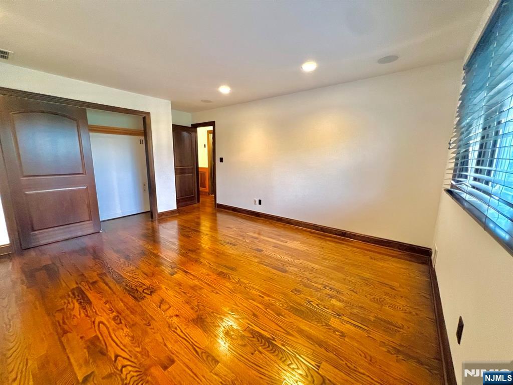 610 Glasmere Road Mahwah, NJ 07430 - Photo 31 of 46