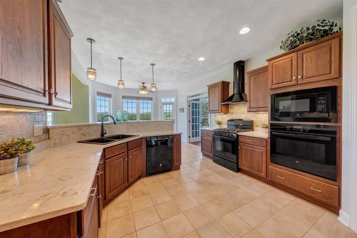 633 Thornblade Way Blue Ridge, VA 24064 - Photo 28 of 70 10-Rapid Imagery-38