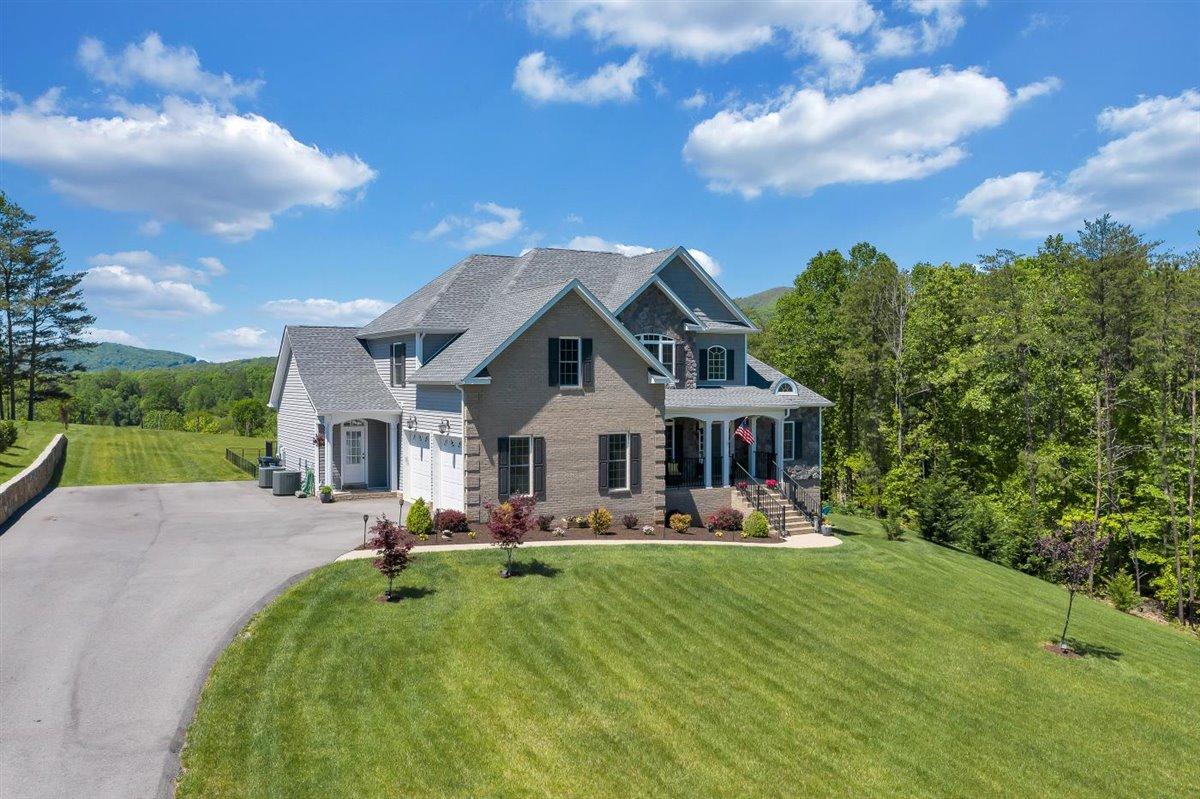 633 Thornblade Way Blue Ridge, VA 24064 - Photo 4 of 70 63-Rapid Imagery-70