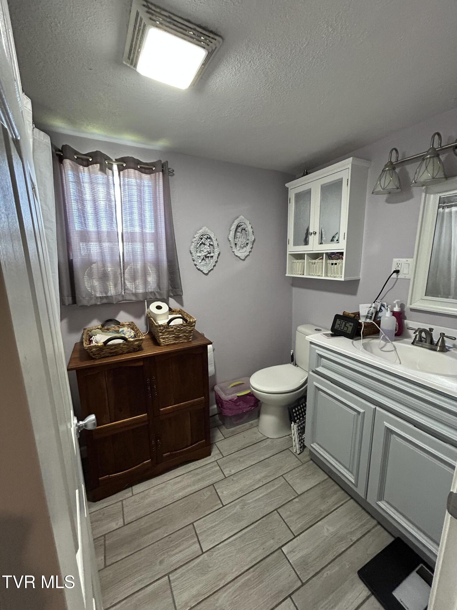 479 Pigeon Creek Road Greeneville, TN 37743 - Photo 11 of 32 IMG_3618