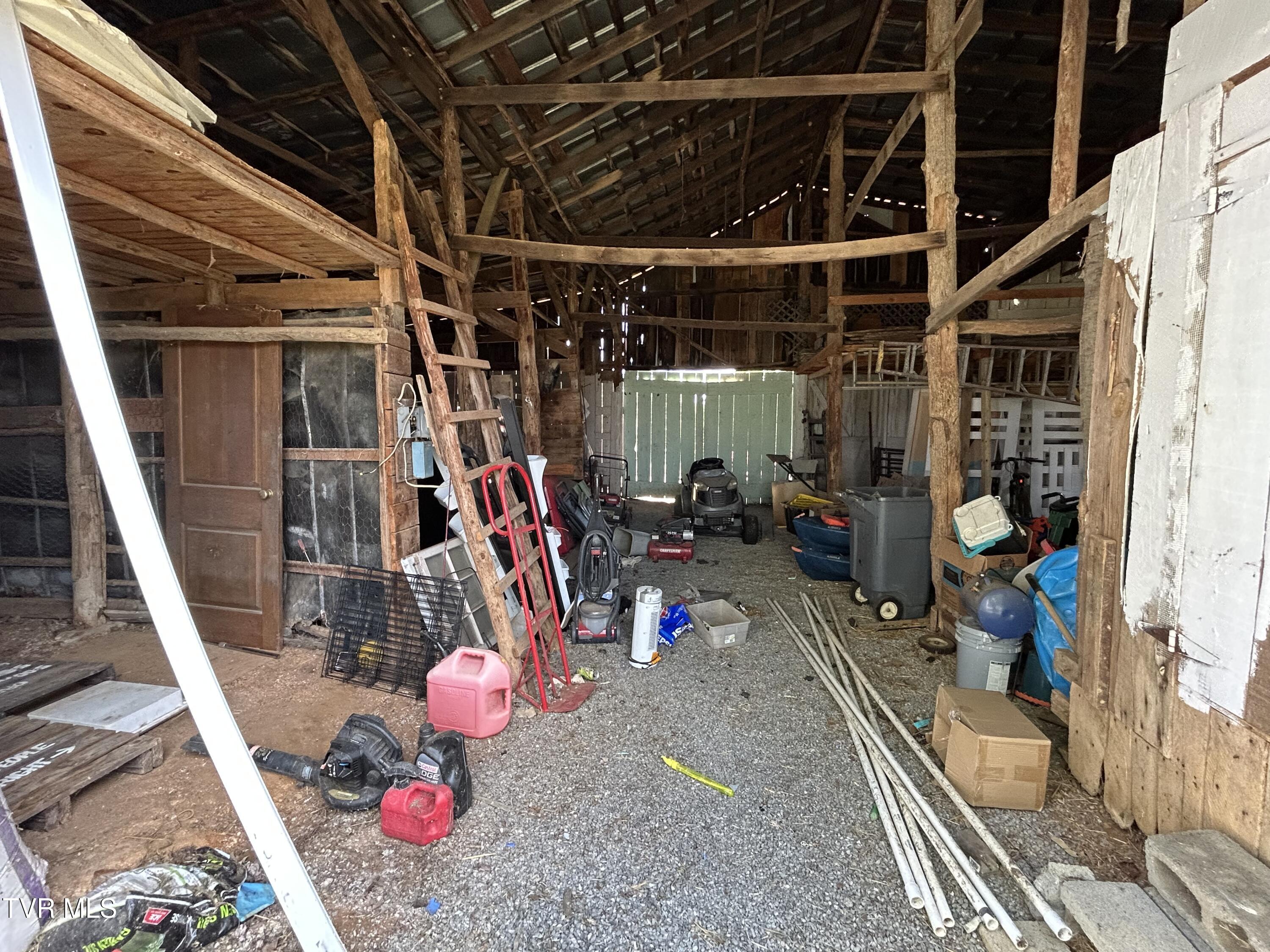 479 Pigeon Creek Road Greeneville, TN 37743 - Photo 26 of 32 IMG_3640