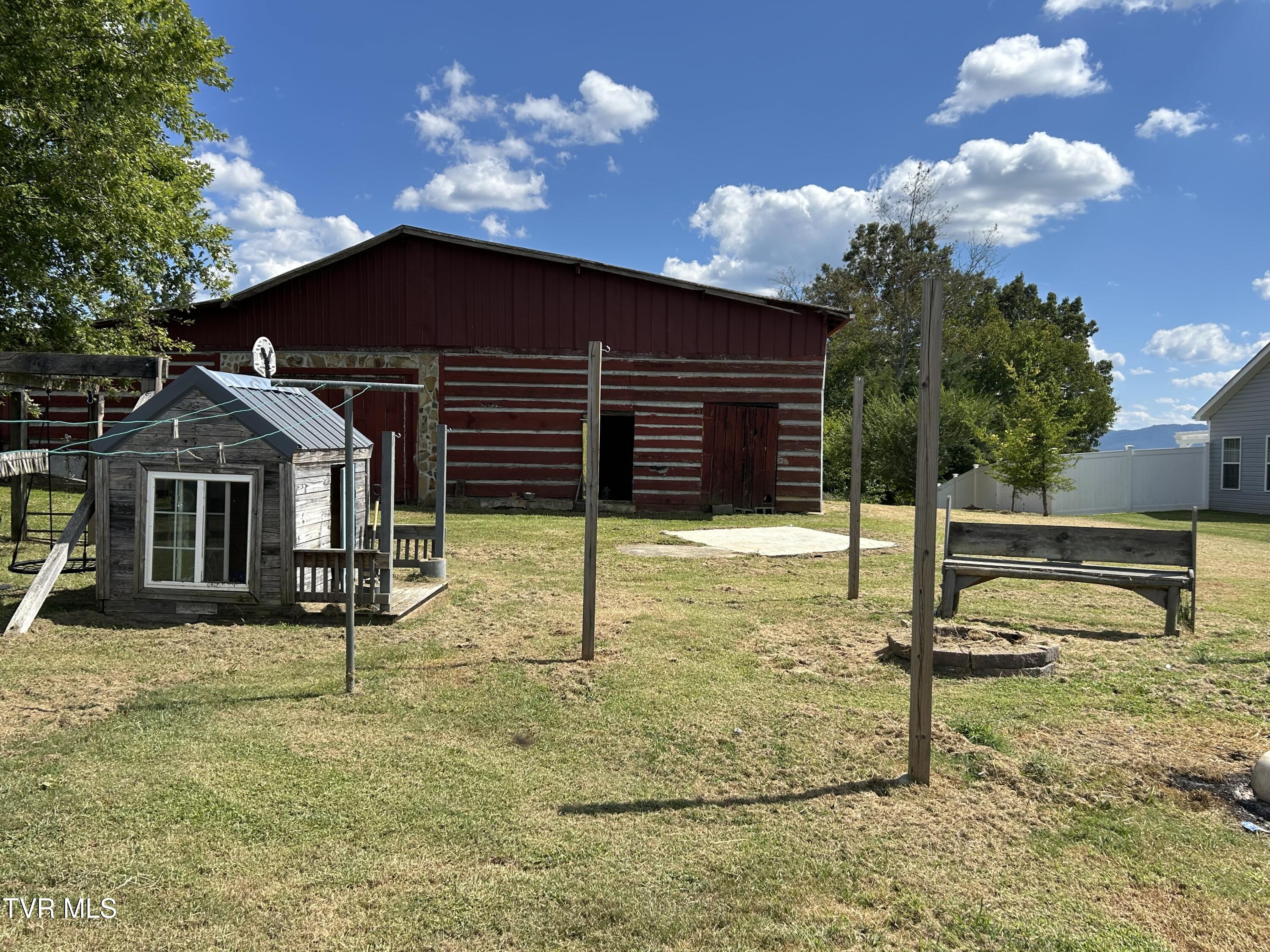 479 Pigeon Creek Road Greeneville, TN 37743 - Photo 29 of 32 IMG_3646
