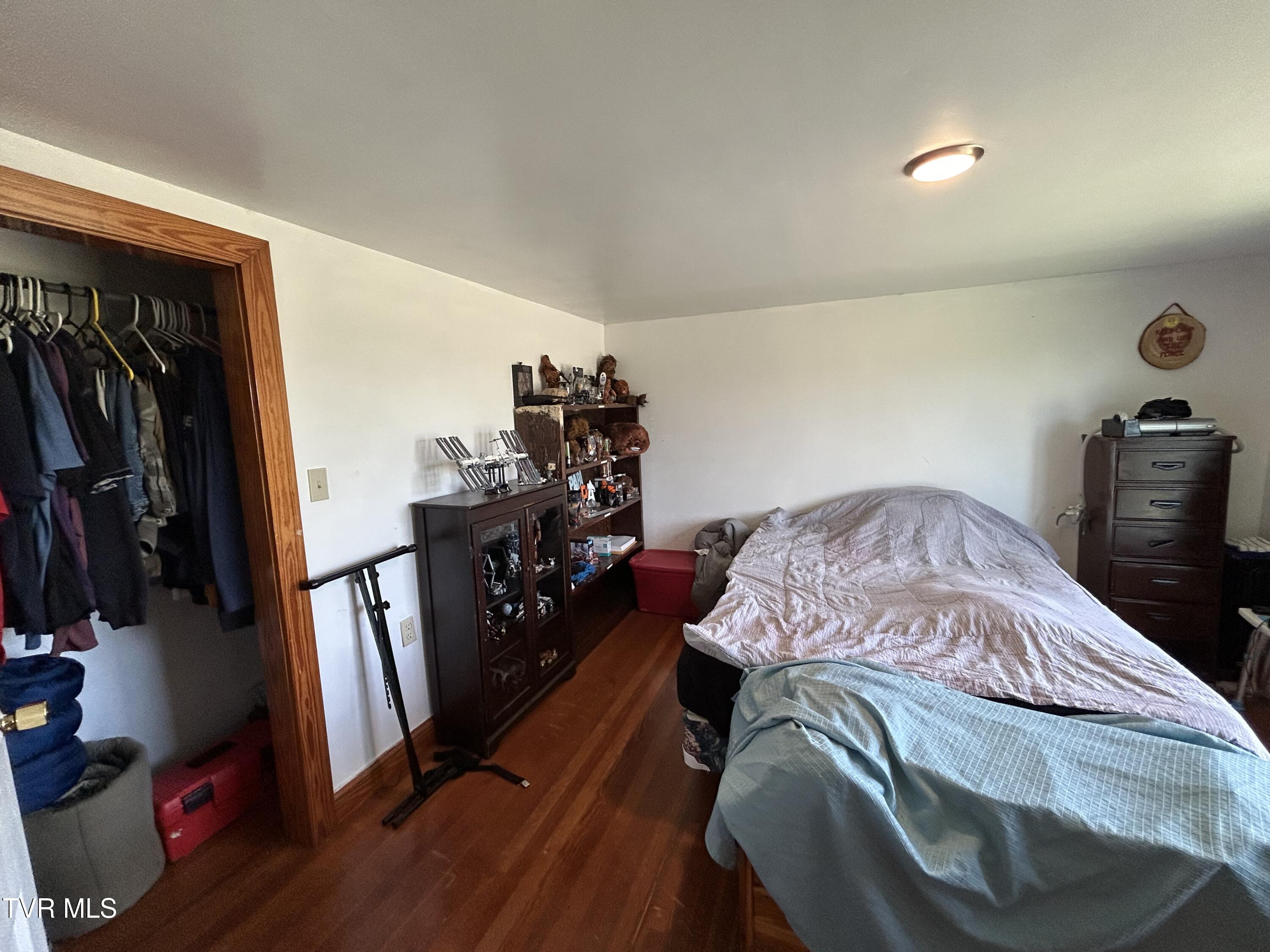 479 Pigeon Creek Road Greeneville, TN 37743 - Photo 10 of 32 IMG_3616