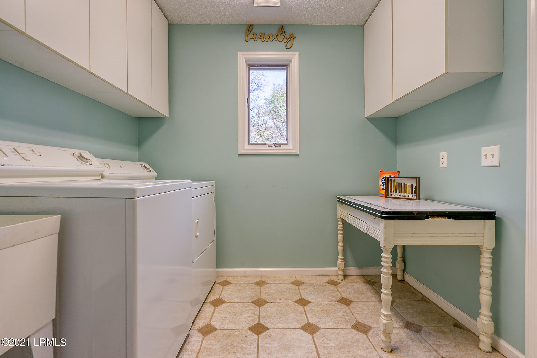 16 Cove Road Beaufort, SC 29907 - Photo 13 of 50 33