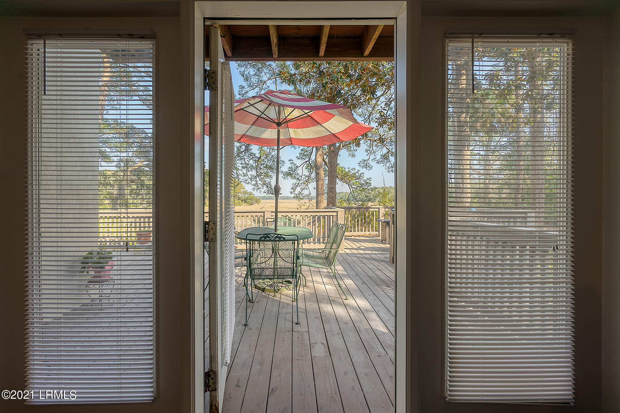 16 Cove Road Beaufort, SC 29907 - Photo 17 of 50 37