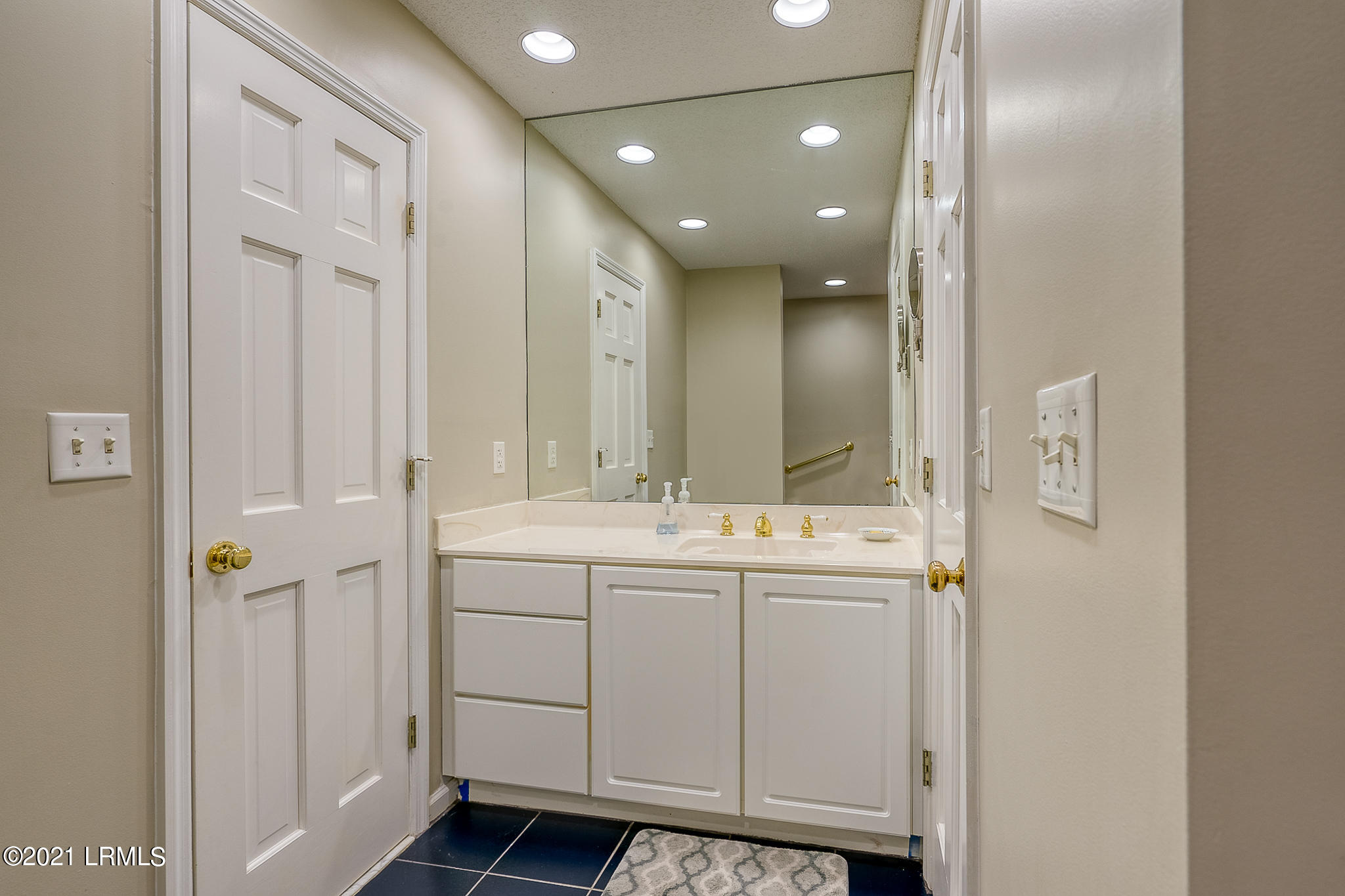 16 Cove Road Beaufort, SC 29907 - Photo 22 of 50 43