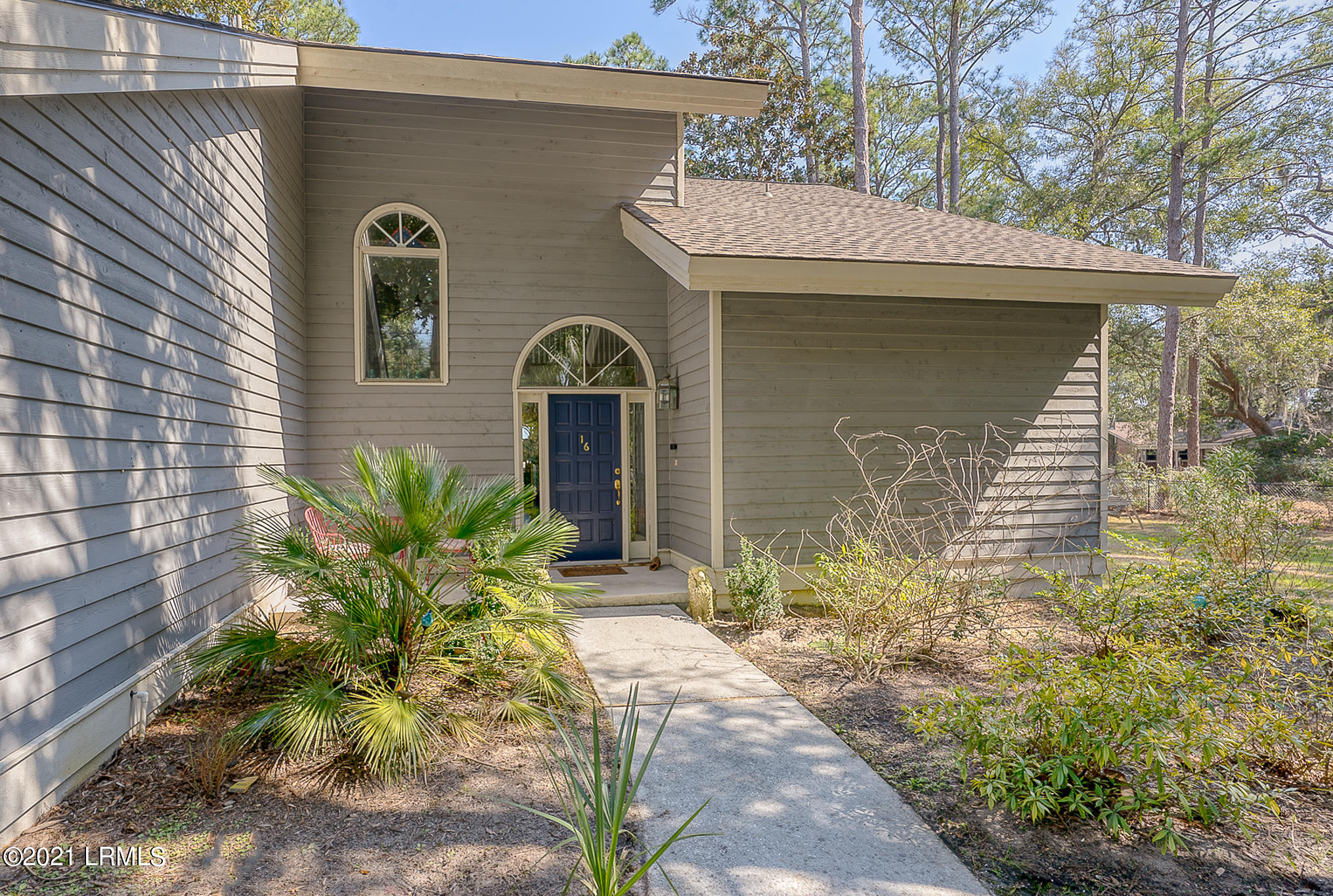 16 Cove Road Beaufort, SC 29907 - Photo 3 of 50 16