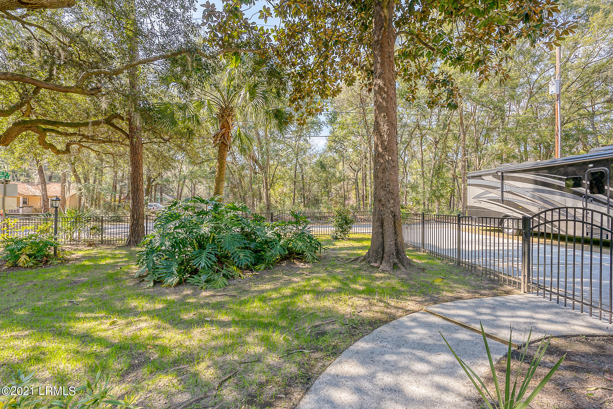 16 Cove Road Beaufort, SC 29907 - Photo 47 of 50 17