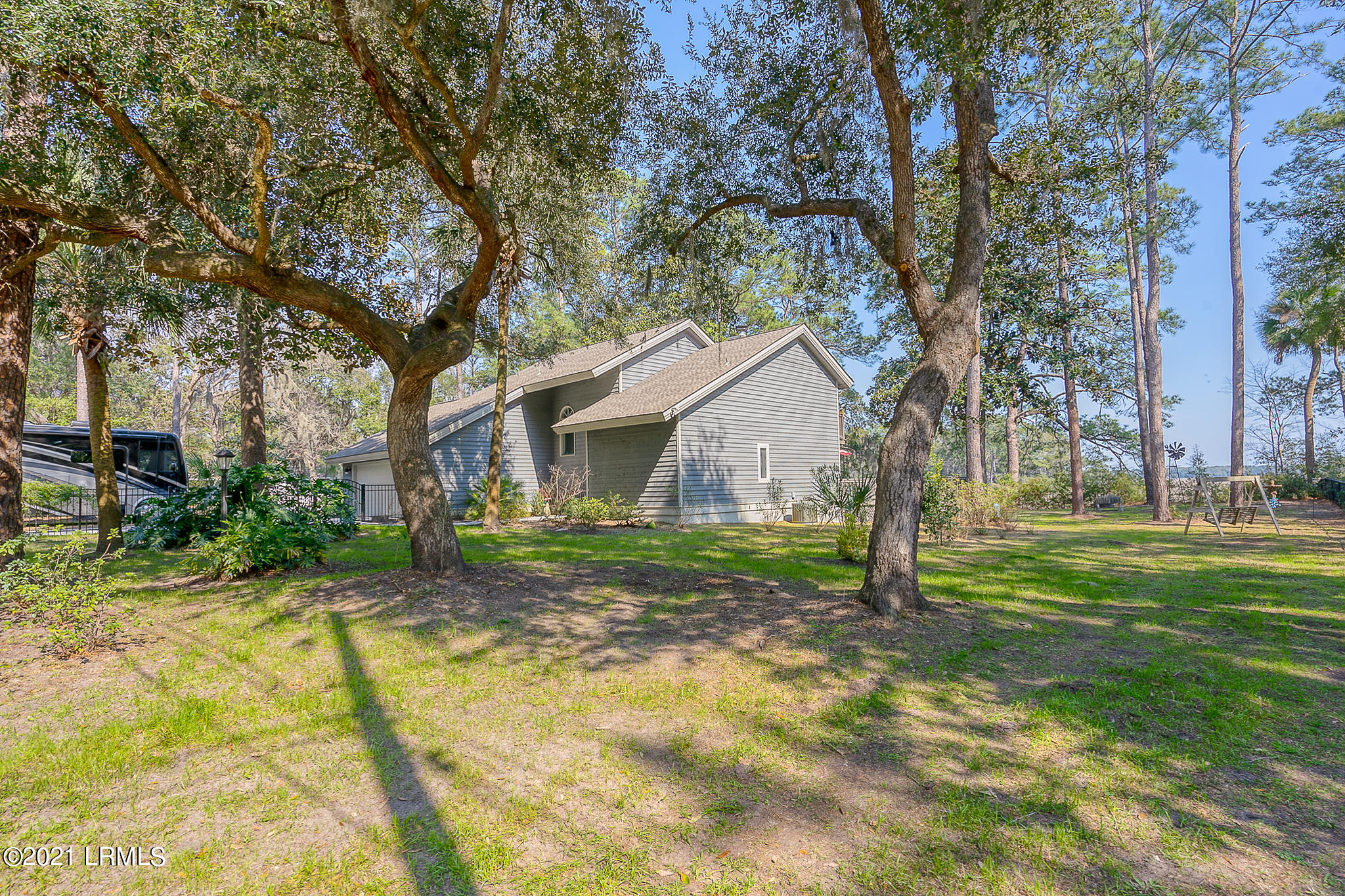 16 Cove Road Beaufort, SC 29907 - Photo 48 of 50 18