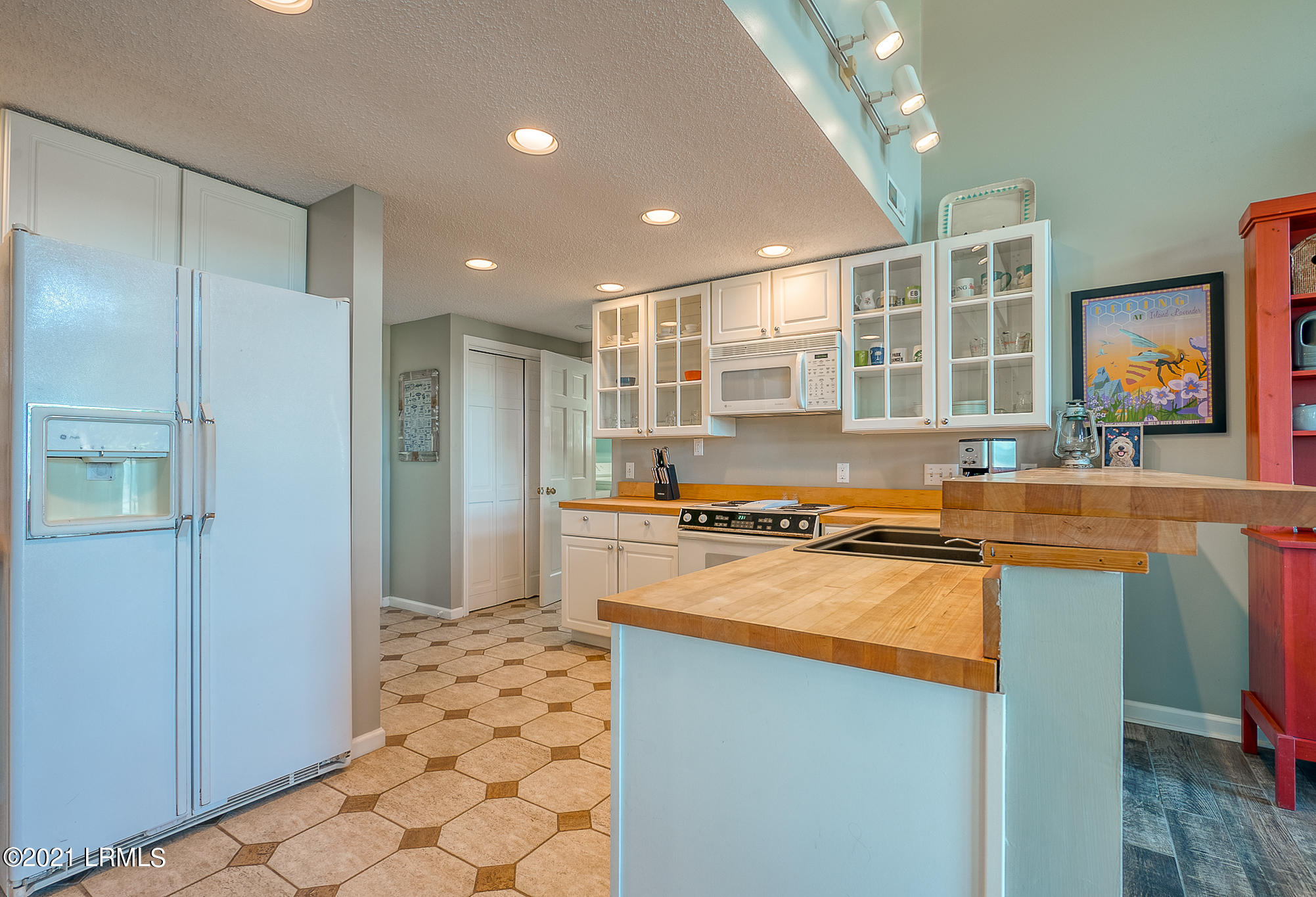 16 Cove Road Beaufort, SC 29907 - Photo 10 of 50 29