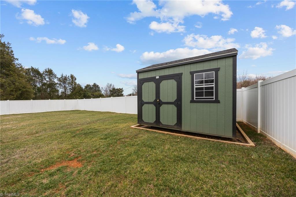 3785 Friendship Ledford Road Winston-Salem, NC 27107 - Photo 38 of 47