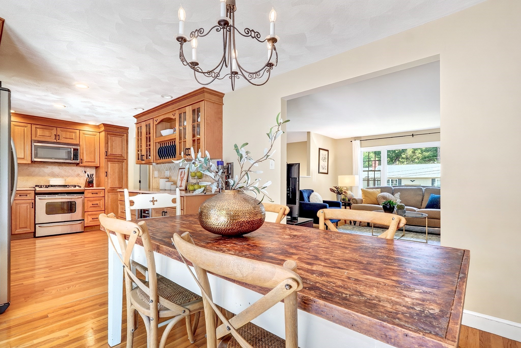 2 Town Line Road Burlington, MA 01803 - Photo 9 of 34 Gallery Image 9