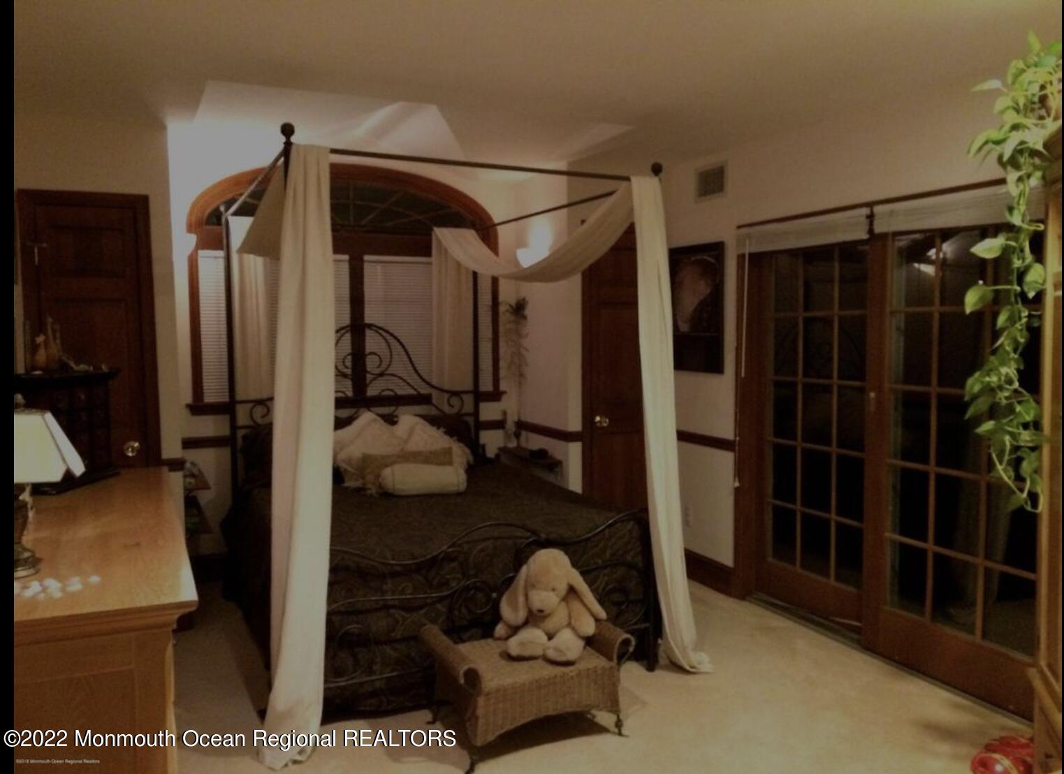 209 Perrine Avenue Long Branch, NJ 07740 - Photo 11 of 17 IMG_8616