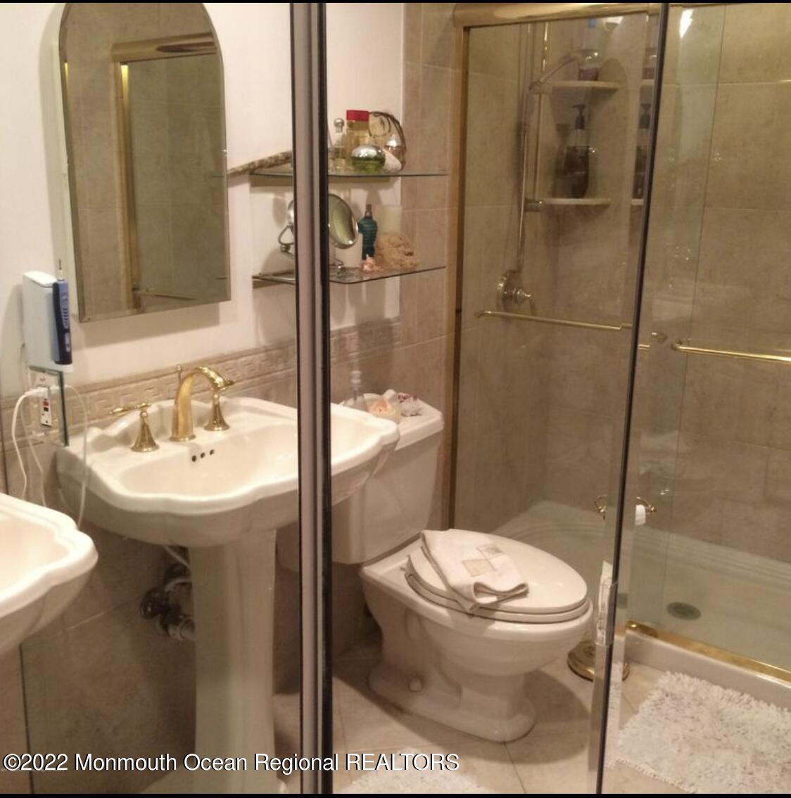 209 Perrine Avenue Long Branch, NJ 07740 - Photo 12 of 17 IMG_8617