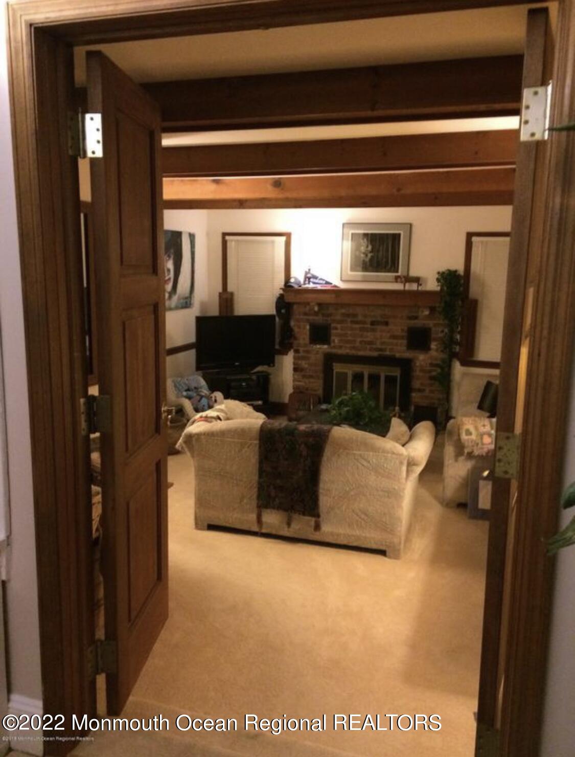 209 Perrine Avenue Long Branch, NJ 07740 - Photo 10 of 17 IMG_8614