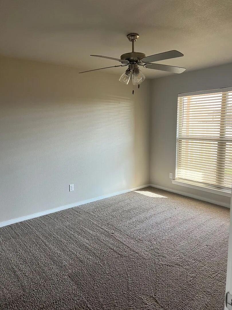 7063 96th Street, Unit B Lubbock, TX 79424 - Photo 6 of 6 original (5)