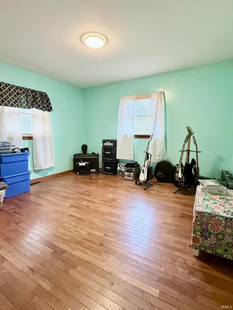 $185,000 | 4296 Highway 32, Union City, IN 47390